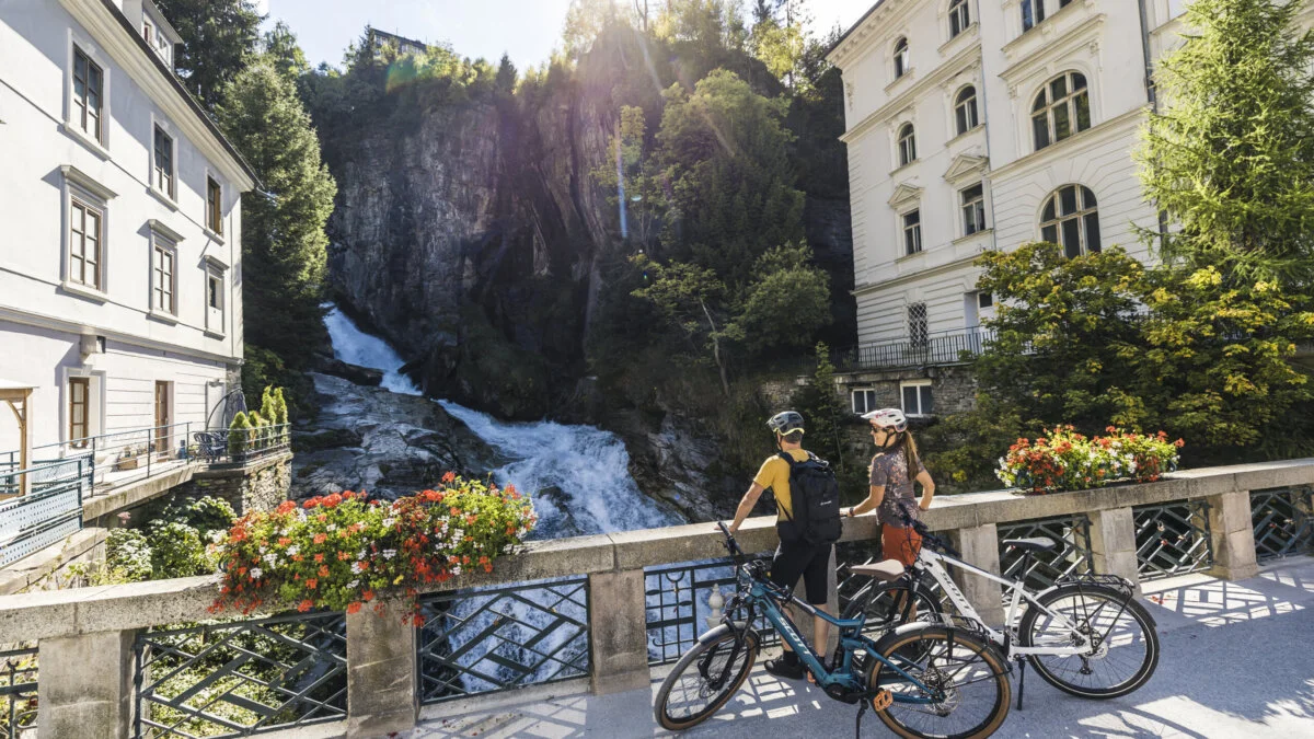 Wasserfall Bad Gastein am Alpe-Adria Radweg – beliebter Stopp für Radfahrer