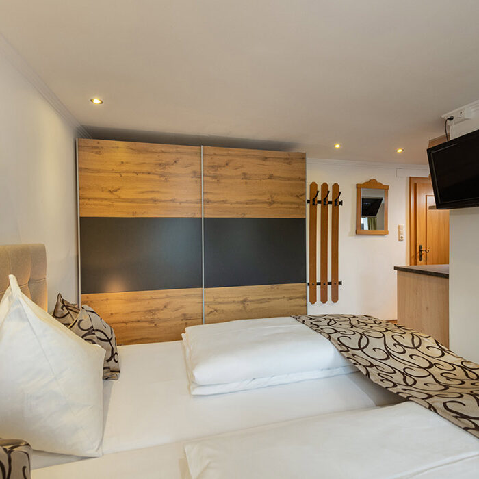 Schlafbereich in der Ferienwohnung Kreuzkogel bei GRUBERS Hotel Apartments Gastein